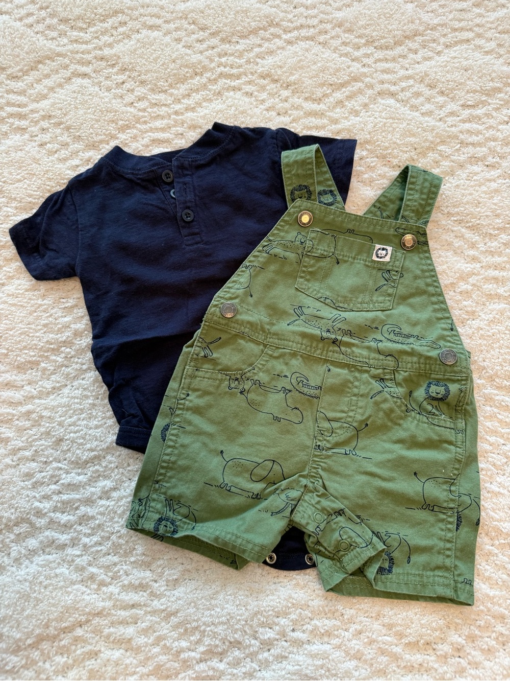 Carter's Navy Bodysuit with Green Printed Short Overalls